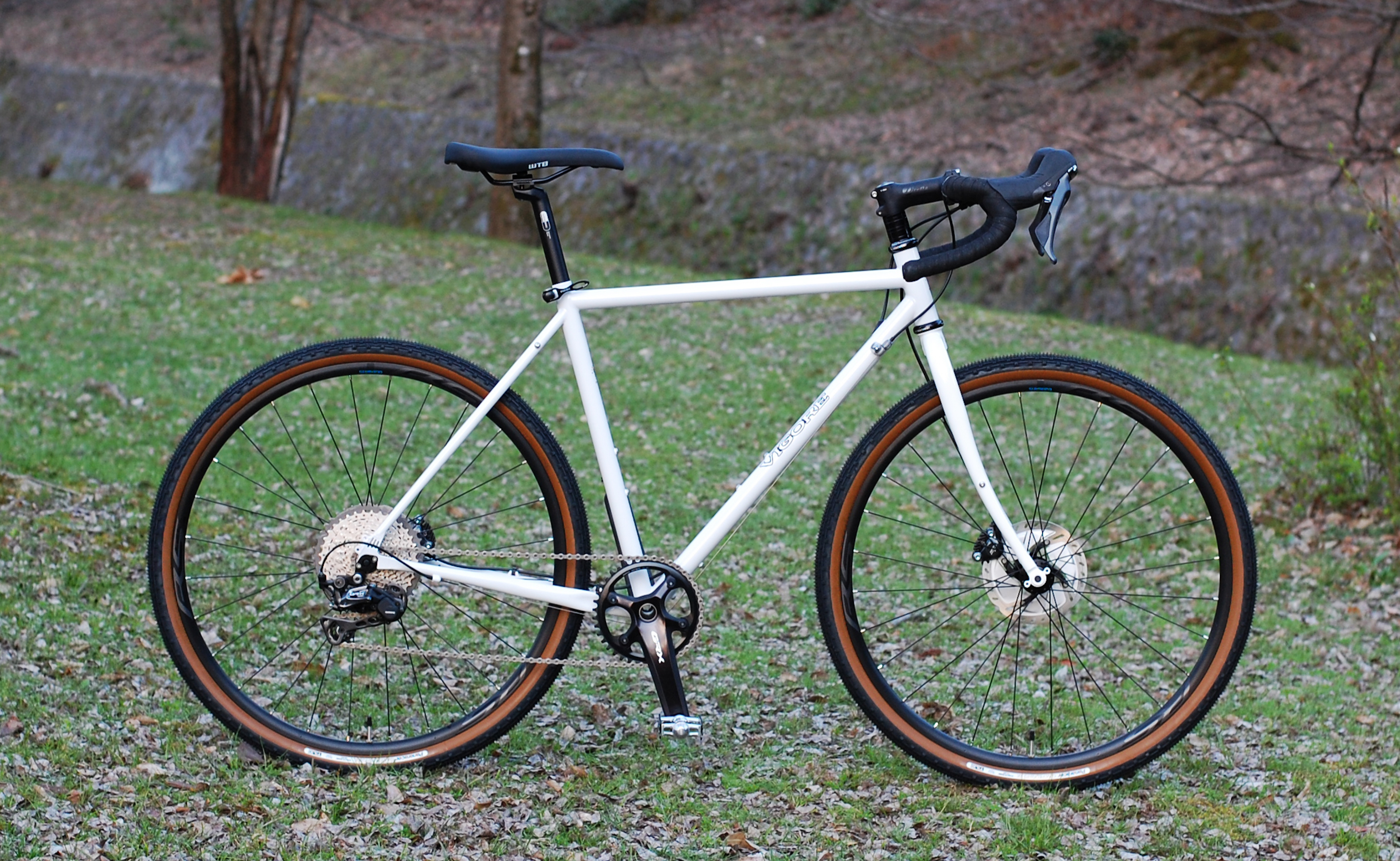 山と旅の自転車プラス GRX810